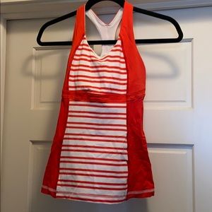 Lululemon tank!